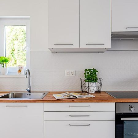 Vila Madarasz 5 Deluxe Vendeghaz Balatonalmádi Exteriér fotografie